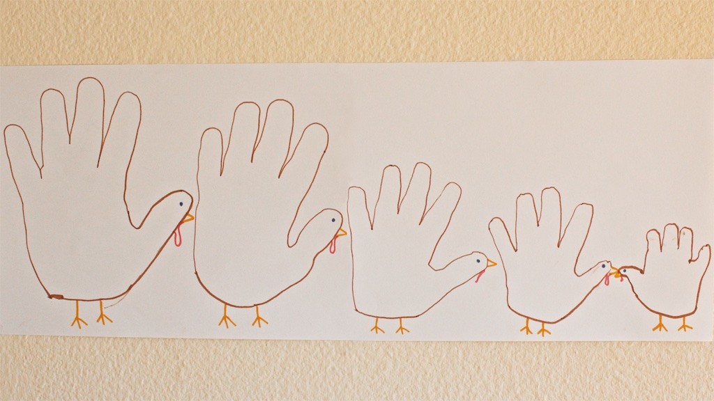 family-thanksgiving-turkeys
